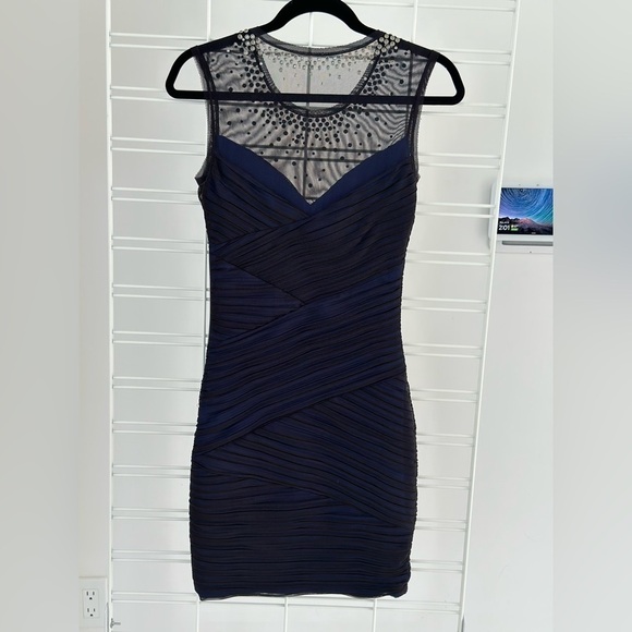 BCBG MaxAzria Size Xs blue/Black mini dress with rhinestone detail sleev… - Picture 4 of 6